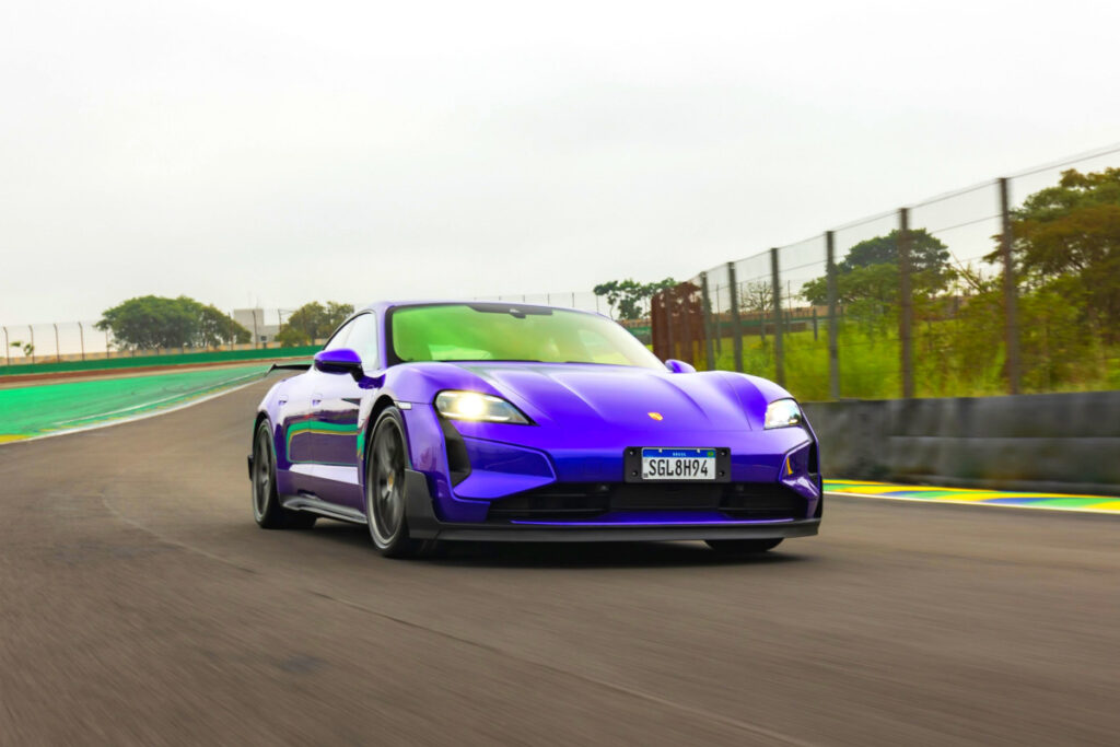 "디자인만 예쁜 줄 알았는데"…비싼 가격에도 포르쉐 찾는 이유 6 Porsche Taycan Turbo GT new Record (6)