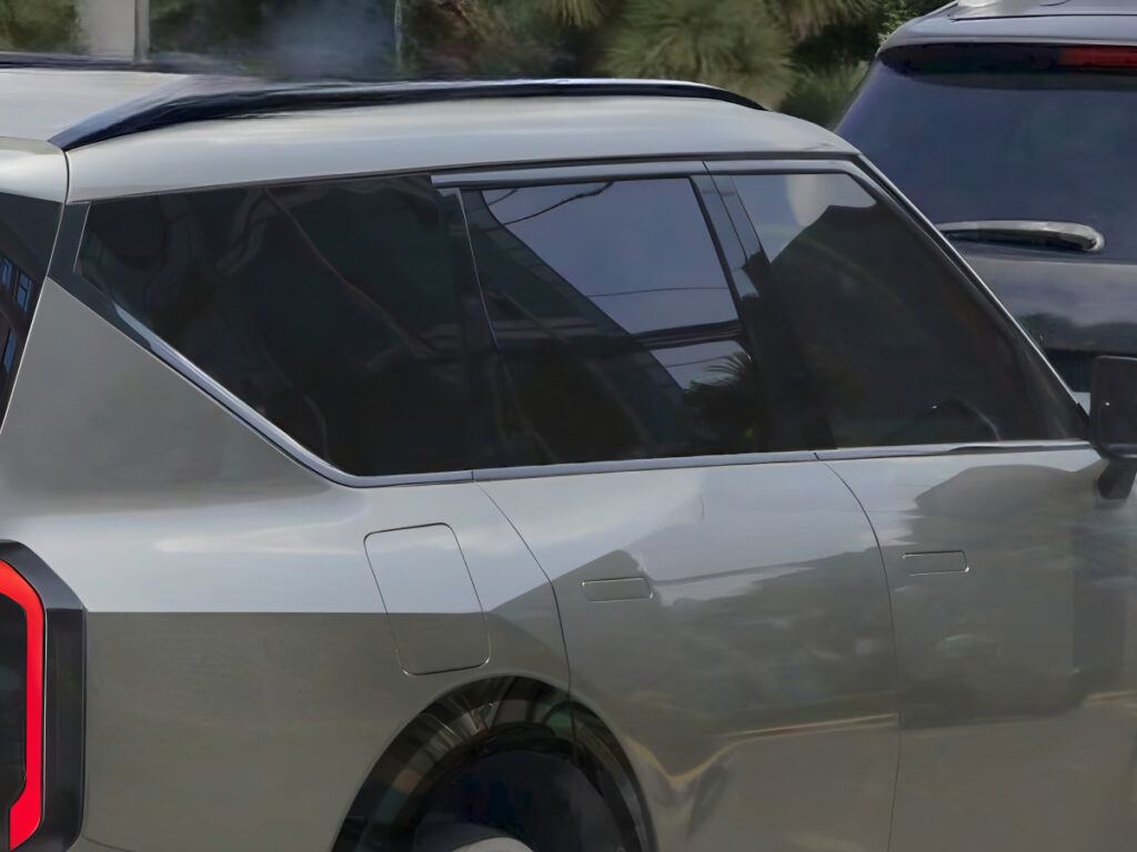 "팰리세이드도 한 수 접겠네"…대형 SUV 사랑하는 한국인들, 신차 기대감에 '반응 폭발' 5 Rear view of the new Telluride (5)