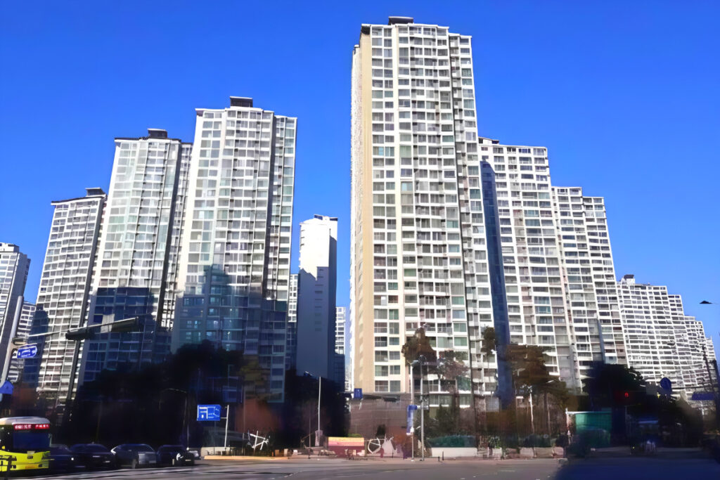 그때가 기회였는데 "고삐가 풀렸다"...비싸다고 망설이다가 '후회막급' 3 Remove land transaction permit zones (3)