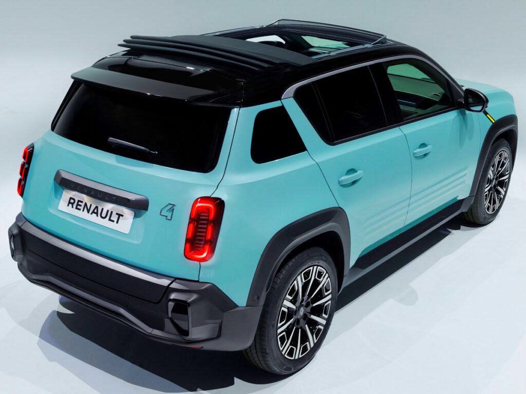 "그랑 콜레오스 다음은 이건가?"...'특단의 무기' 선보인 르노, 한국에서도 '난리' 6 Renault 4 E-Tech Plein Sud launched (6)