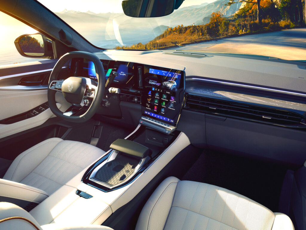 "그랑 콜레오스는 비교도 안돼" 르노, 40년 만에 새 옷 입힌 엄청난 SUV 공개 1 Renault unveils new Espace