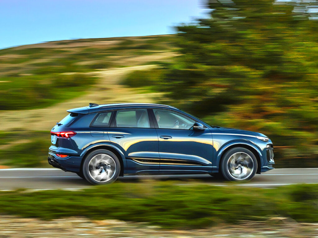 "대체 얼마나 좋길래?"...'엄청난 스펙' 프리미엄 SUV, 마침내 한국 상륙 1 The New Audi Q6 e-tron launched