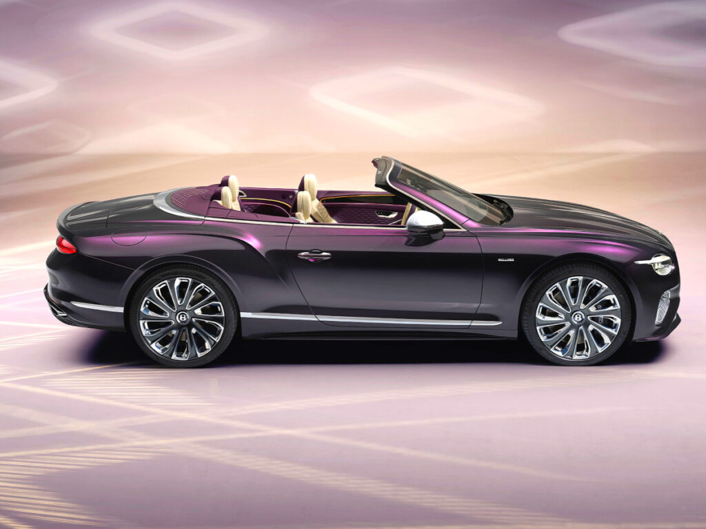 아무나 못 산다는 車 "드디어 한국에"…8년 만의 귀환에 기대감 '솔솔' 5 The New Continental GTC Preview (5)