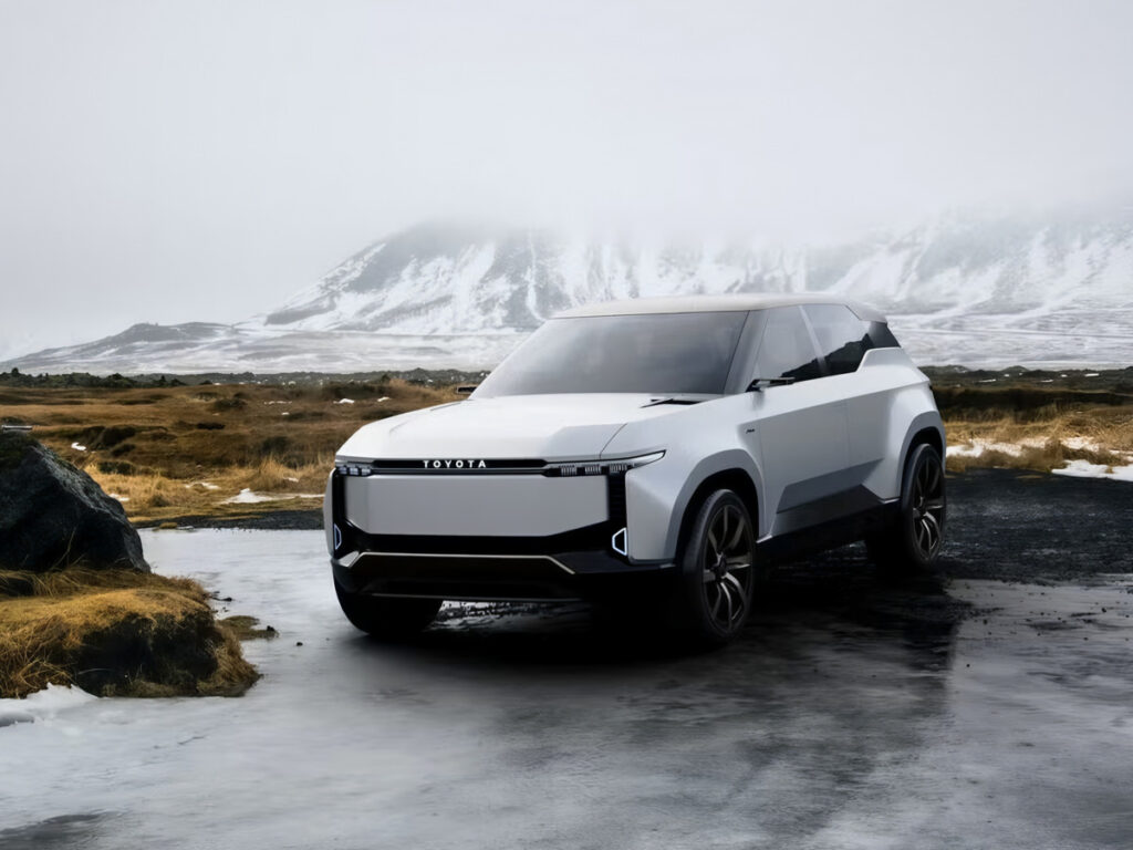 하이브리드만 고집하던 "세계 1위 브랜드"…신규 전기차 출시 예고에 업계 '술렁' 4 Toyota unveils three electric pickups (4)