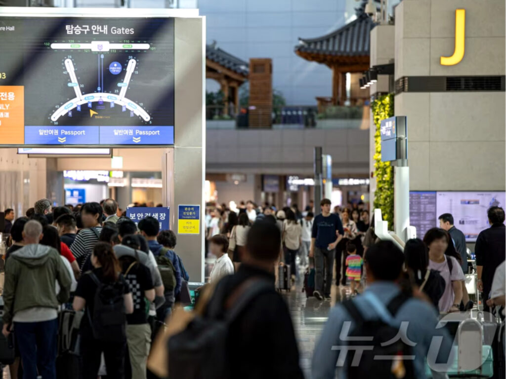 후기 남기면 된다더니 '날벼락'…"순식간에 증발된 3,200만 원"...서민들 '눈물' 3 여행사 사칭 사기