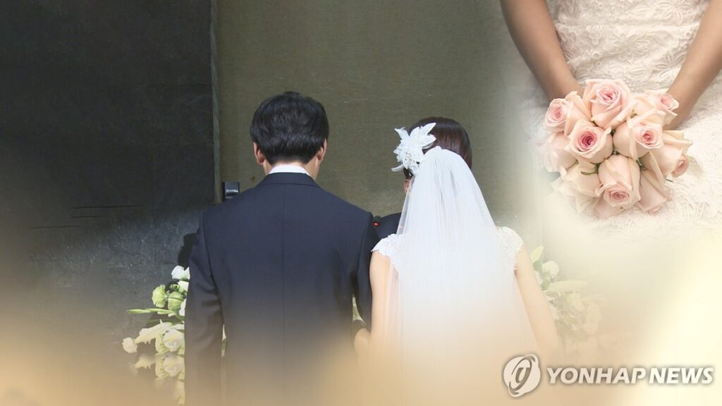 "국적만 따면 끝이라더니" 비밀리에 재혼까지?… 이 정도일 줄은 2 베트남 재혼 사례