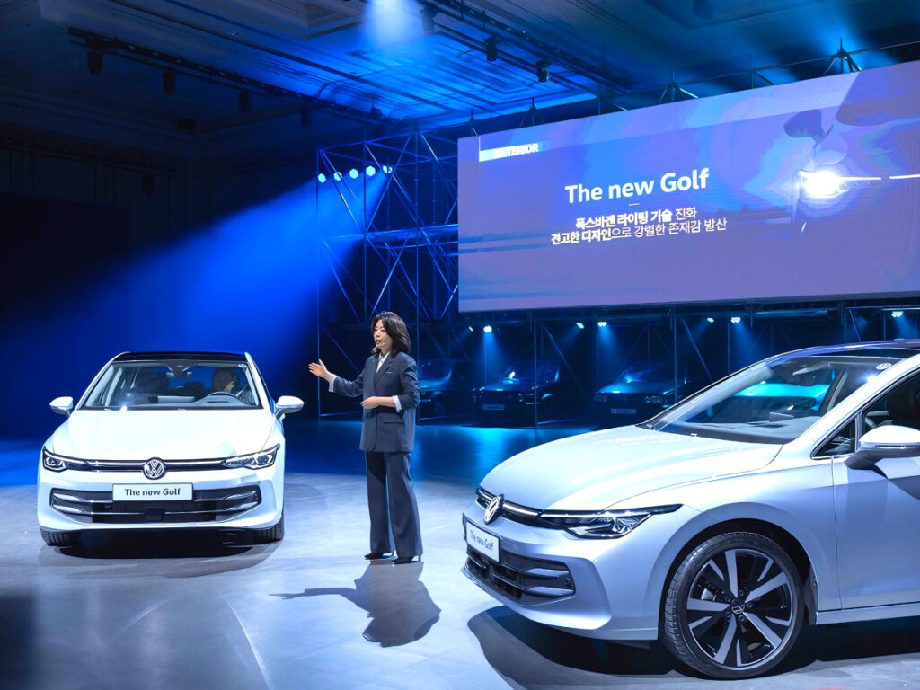 하이브리드도 아닌데 "한 번에 860km 간다"…새롭게 태어난 국민 '수입차' 7 Volkswagen launches new Golf (7)