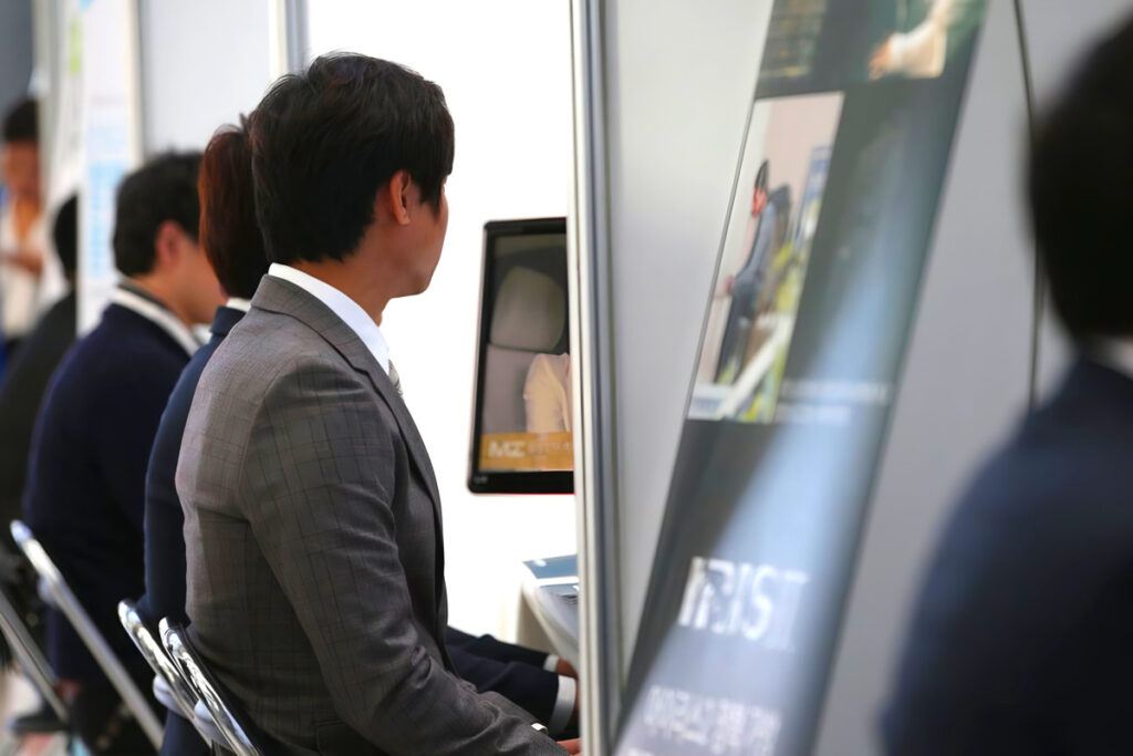 박사 학위까지 받았는데 "이럴 줄은 몰랐다"...대한민국 청년들의 안타까운 '현실' 8 Young PhDs struggle to find jobs (8)