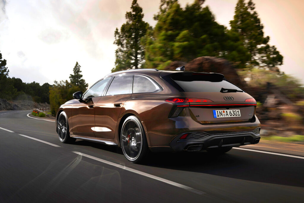 신차 출시로 반격 시작한 '아우디'…6년 만에 변화에 기대감 '활짝' 6 audi unveils new a6 avant (6)