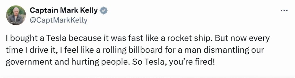 머스크가 ‘반역자’라 저격한 美의원 "이력서 살펴보니"…'깜짝' 3 mark kelly elon musk conflict (3)
