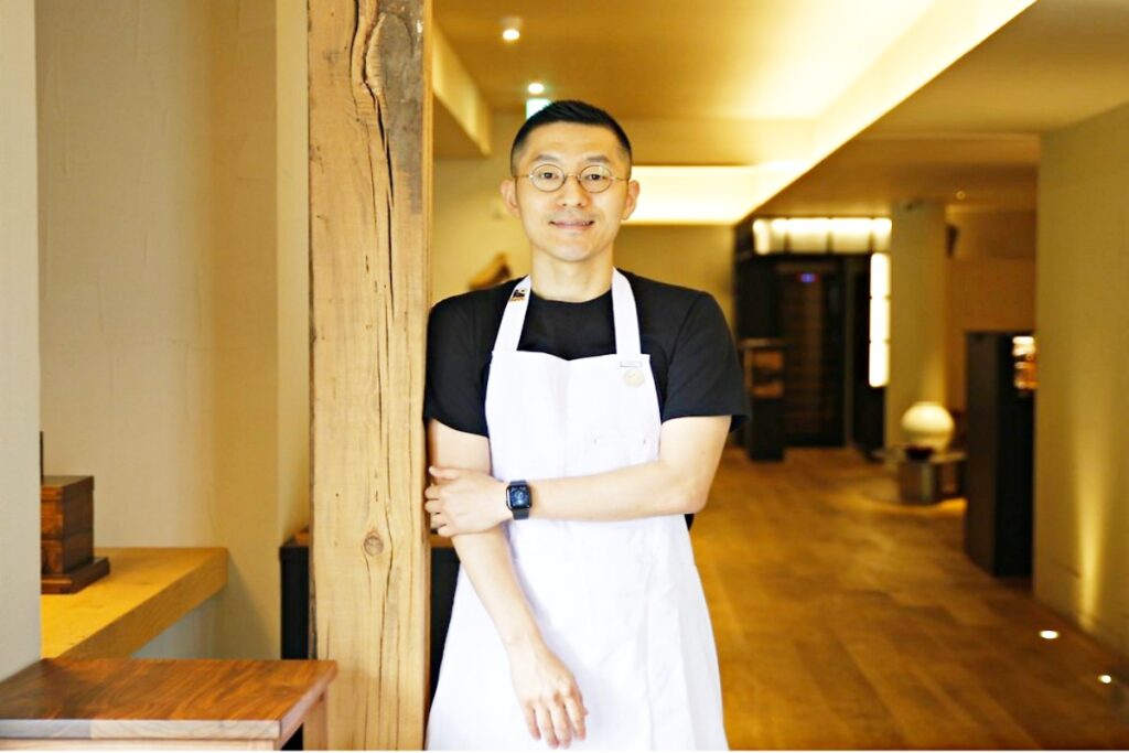 "한 번 먹는데 40만 원?", “벌써부터 줄 섰다"…오마카세 대신 요즘 뜨는 '이곳' 정체가 4 미쉐린 가이드