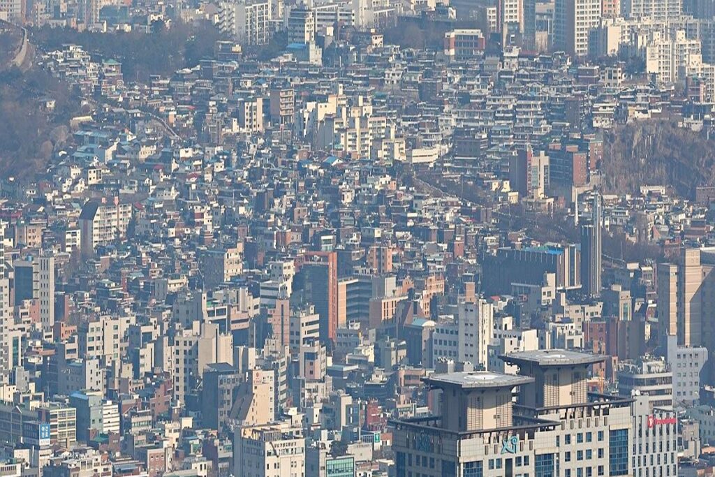 우려가 결국 현실로 "오갈 곳 없는데 어떡해요"...서울 한복판서 새롭게 뜨는 '이곳' 3 전세사기