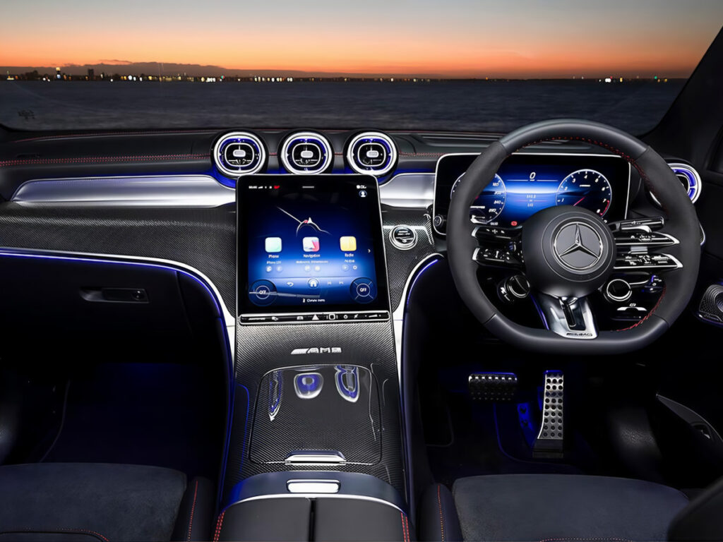 1400만 원 싸졌는데 "성능은 그대로"…BMW와는 확연히 다른 車, 뭐길래? 3 AMG GLC43 Edition R unveiled (3)