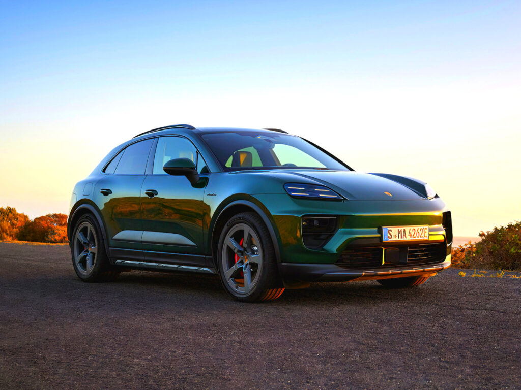 "출시한 지 얼마나 됐다고"...아우디·포르쉐, '발칵' 뒤집힌 이유가 4 Audi Porsche USA Recall (4)
