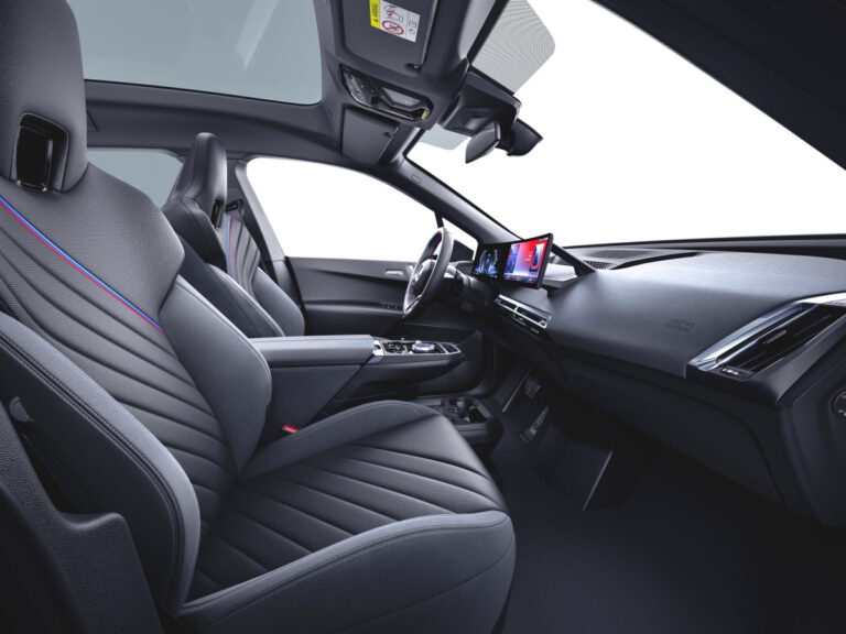 BMW New iX M70 xDrive