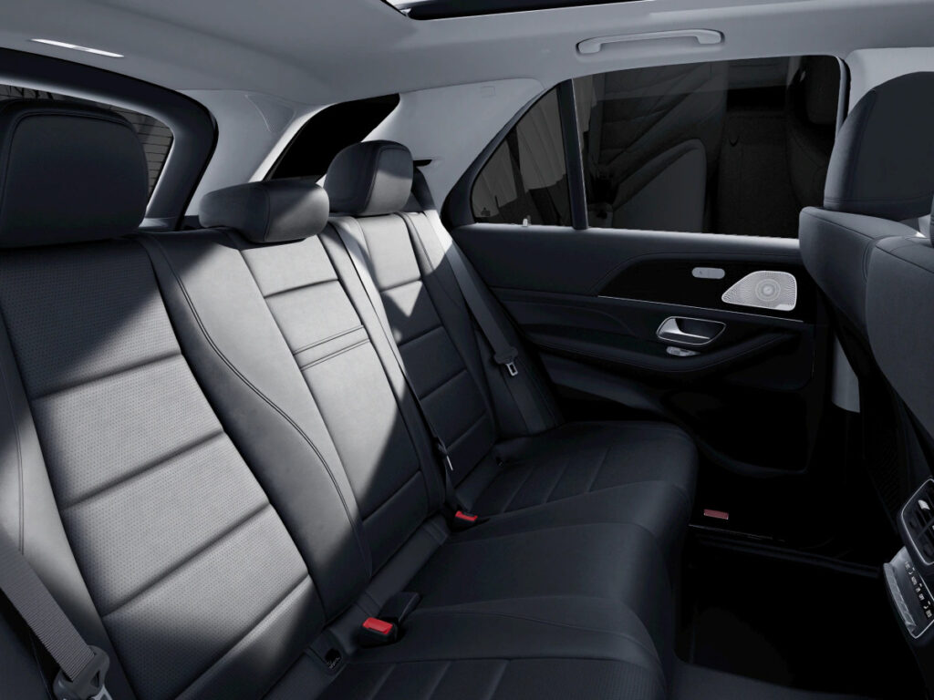 "BMW? 이젠 부럽지 않다"…말로만 듣던 벤츠의 새로운 모습, 아빠들 '열광' 6 Benz GLE 350 4MATIC now available (6)