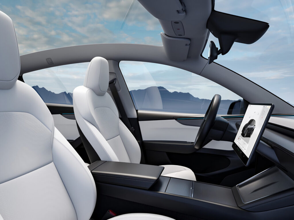 목 빠지게 기다렸는데 "또 연기?"…모델 Y 기다렸던 소비자들 '울상' 4 Entry-level Model Y launch delayed (4)