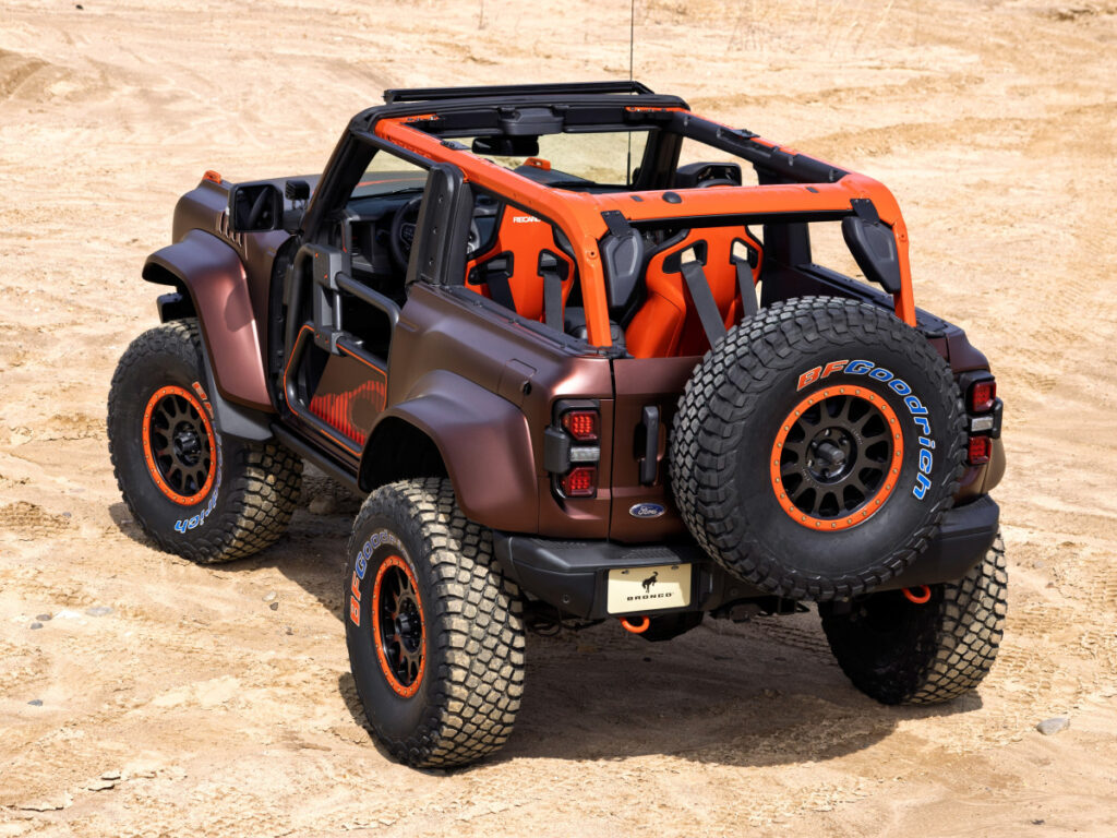 Bronco Off-Roadeo Cliffhanger / Photo courtesy of Ford
