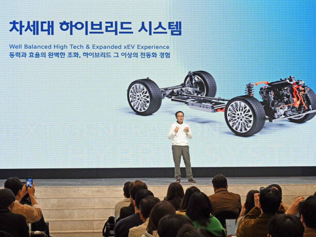 전기차 캐즘에 "더는 안 돼"…승부수 띄운 제네시스, 결국 '이 카드' 꺼낸다 4 Genesis Hybrid System Development (4)