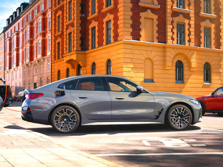 Gran Coupe New i4 eDrive40 Launched