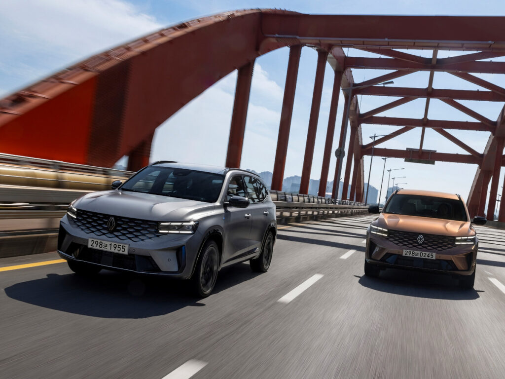 Grand Koleos Hybrid Popularity (2)