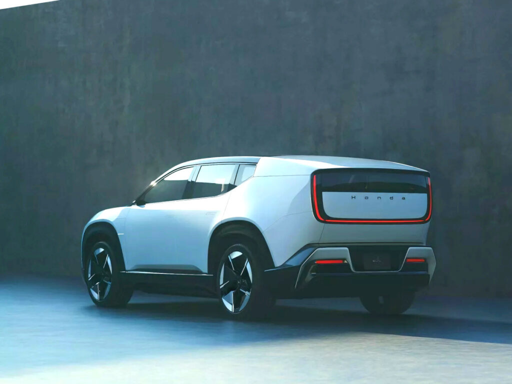 신차 등장에 기대했는데 "디자인 무엇?"…말문이 막힌다는 신형 전기 SUV 7 Honda 0 SUV prototype unveiled (7)