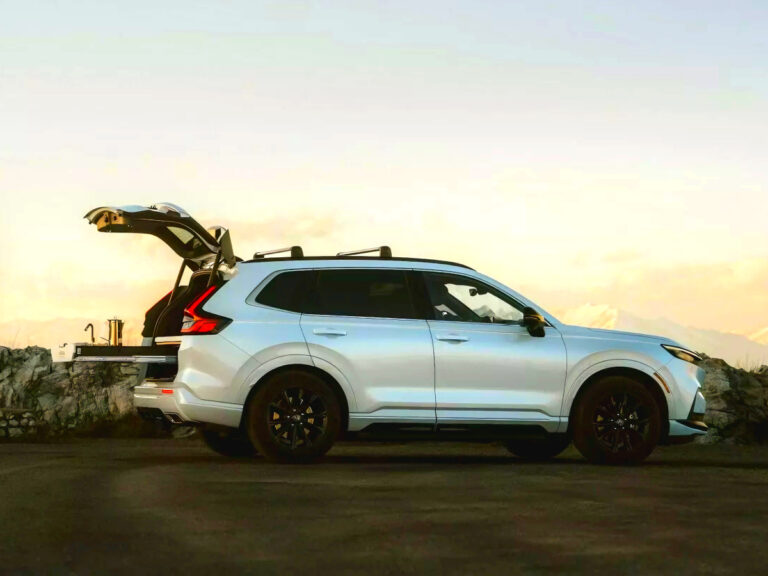 Honda CR-V Dream Pod Unveiled