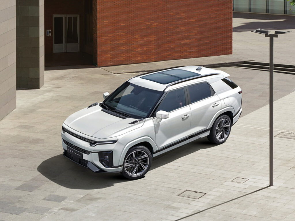 경쟁사 막기 위한 "기습 할인 선언"…3천만 원 초반대로 낮아진 '중형 SUV' 4 KGM ACTYON April 2025 Discount (4)