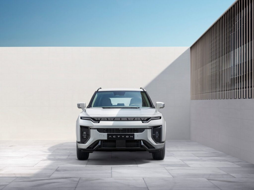 경쟁사 막기 위한 "기습 할인 선언"…3천만 원 초반대로 낮아진 '중형 SUV' 6 KGM ACTYON April 2025 Discount (6)