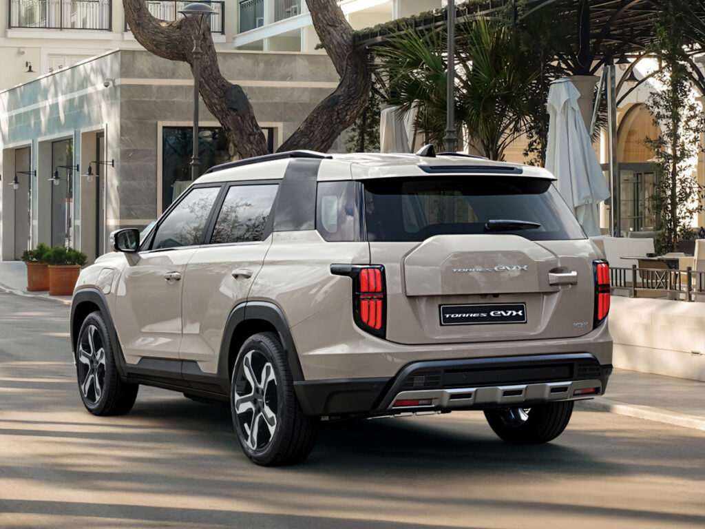 심상치 않더니 "결국 나왔다"…기존 오너들 울린 국산 전기 SUV 5 KGM Torres EVX Alpha Released (5)