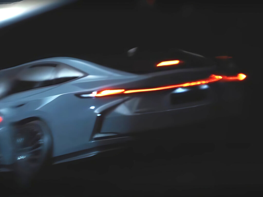 SUV 열풍에도 "여전한 인기"…7년 만에 확 바뀐 車, 정체는? 4 Lexus teases new ES unveiling (4)