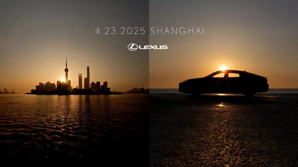 SUV 열풍에도 "여전한 인기"…7년 만에 확 바뀐 車, 정체는? 5 Lexus teases new ES unveiling (5)