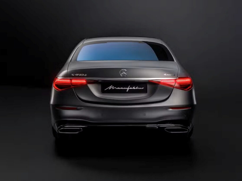 "역시 BMW와는 다르다"...신형 벤츠 S클래스, '이것' 적용 소식에 회장님들 '시선 집중' 6 Mercedes-Benz 2026 S-Class unveiled (6)