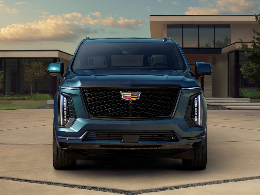 "와 팰리세이드 긴장해야겠네"…국내 출시 확정된 럭셔리 SUV, 이렇게 바뀐다고? 4 New Escalade is Nearing Launch (4)