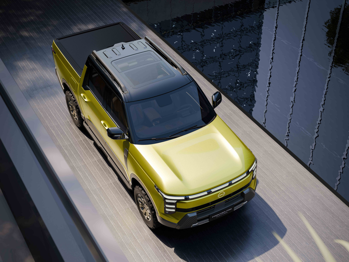 Nissan Frontier Pro unveiled