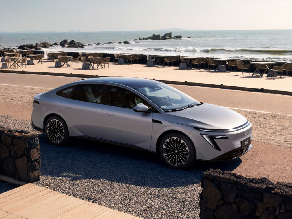 "세상에나"…2천만 원대 전기차 등장, 소비자들 반응 벌써 '후끈' 2 Nissan unveils new electric car N7 (2)