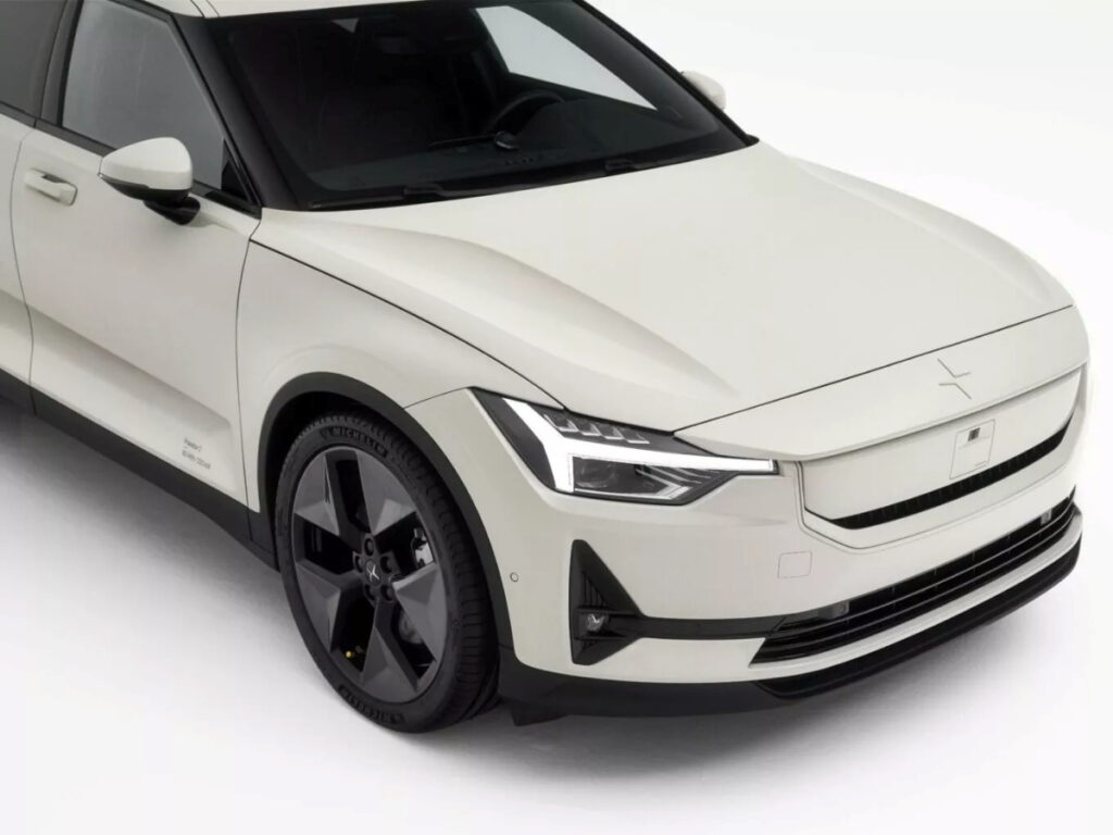 중국 전기차 공세에 "확 바뀌었다"…배터리까지 바꾸자 이런 반전이? 2 Polestar 2026 Polestar2 Unveiled (2)