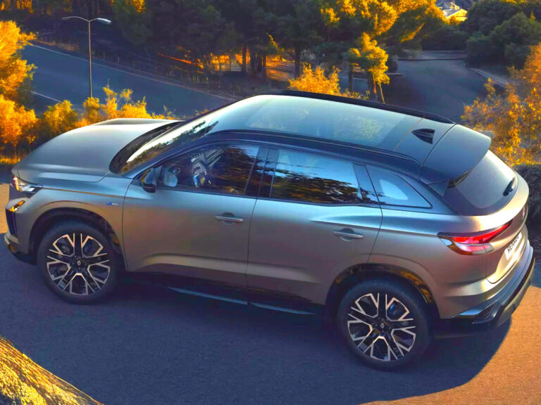 Renault unveils the new Austral