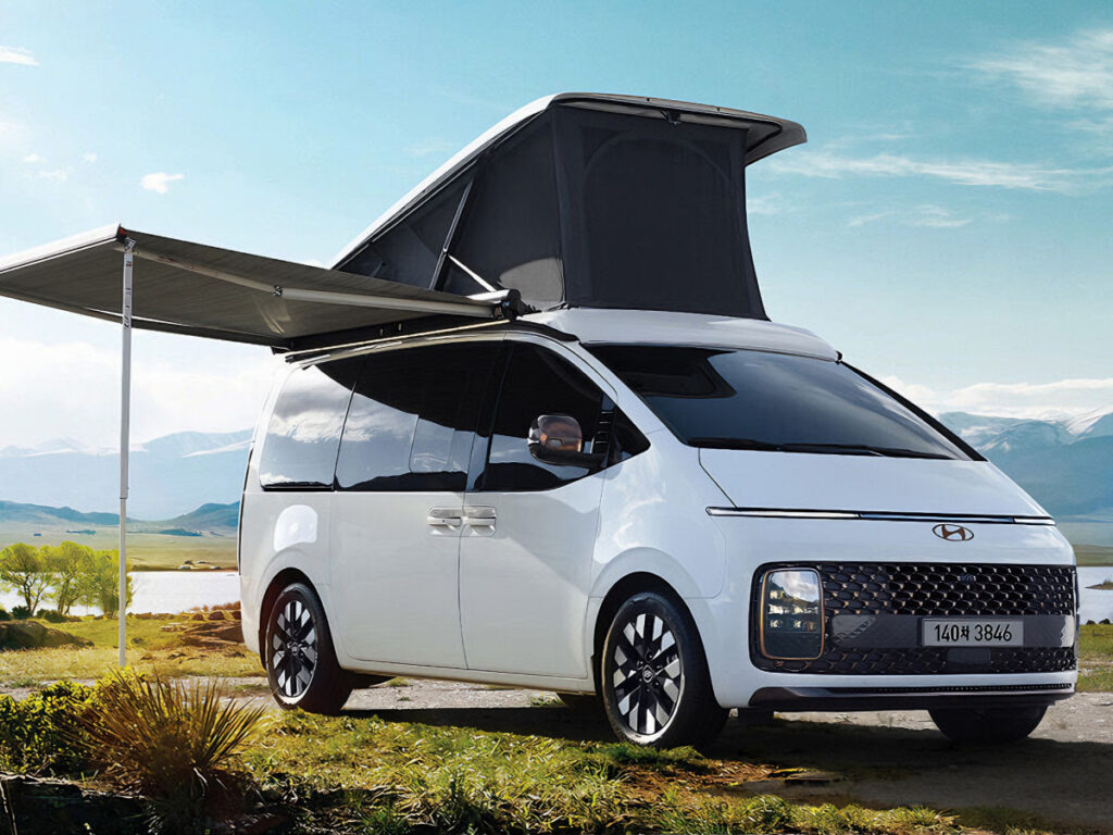 "움직이는 호텔이네"…하이브리드까지 탑재한 '캠핑카', 가격이 무려? 4 Staria Lounge Camper Hybrid Pricing (4)