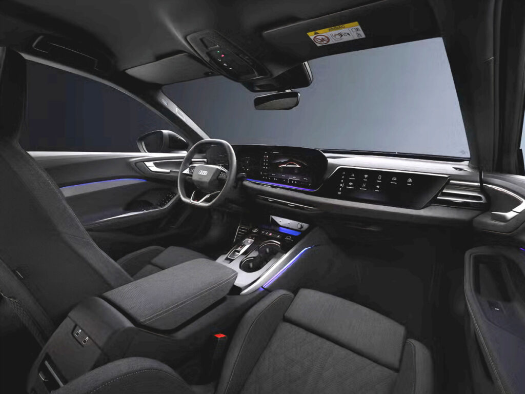 이름까지 바꾸더니 "BMW·벤츠 위협"…5월에 등장한다는 車, 정체는? 3 The New Audi A5 Pre-Order (3)