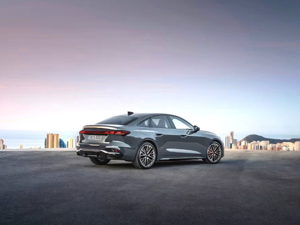 이름까지 바꾸더니 "BMW·벤츠 위협"…5월에 등장한다는 車, 정체는? 6 The New Audi A5 Pre-Order (6)