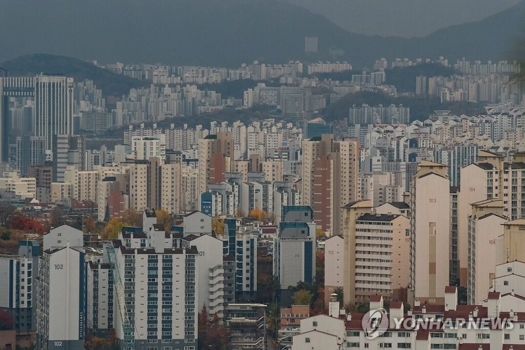우려하던 사태가 현실로 “열심히 돈 벌어 뭐하나요”…서민들 ‘한숨’ 늘어만 난다 2 월세