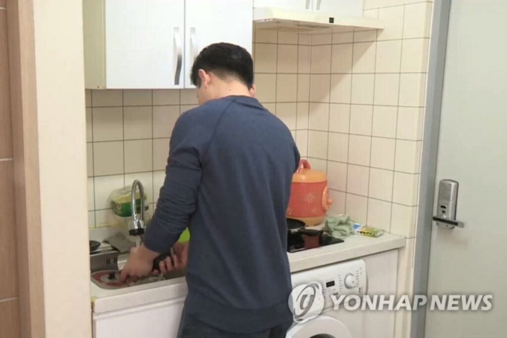 우려하던 사태가 현실로 “열심히 돈 벌어 뭐하나요”…서민들 ‘한숨’ 늘어만 난다 5 월세