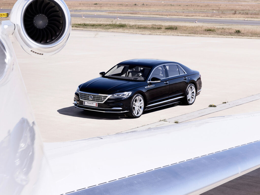 단종이라던 車 "10년 만에 부활"…한 번 충전으로 2000km 달린다 1 Volkswagen Phaeton revival official