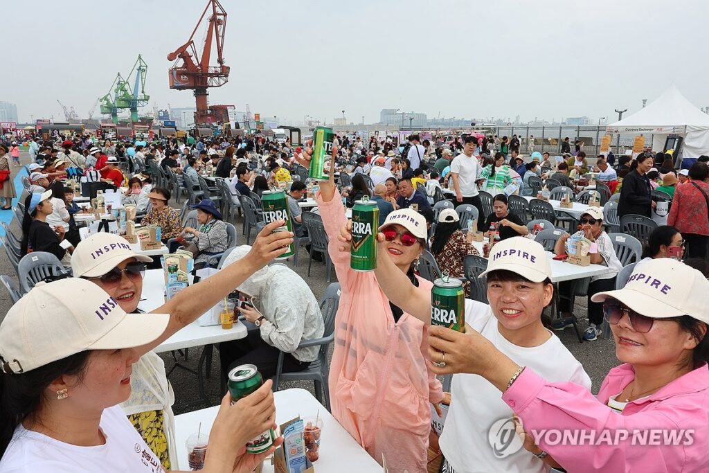 기대 부풀어 한국 왔는데 "여기 대체 왜 이래요?"…'뒤통수' 맞은 외국인들, 왜? 5 관광