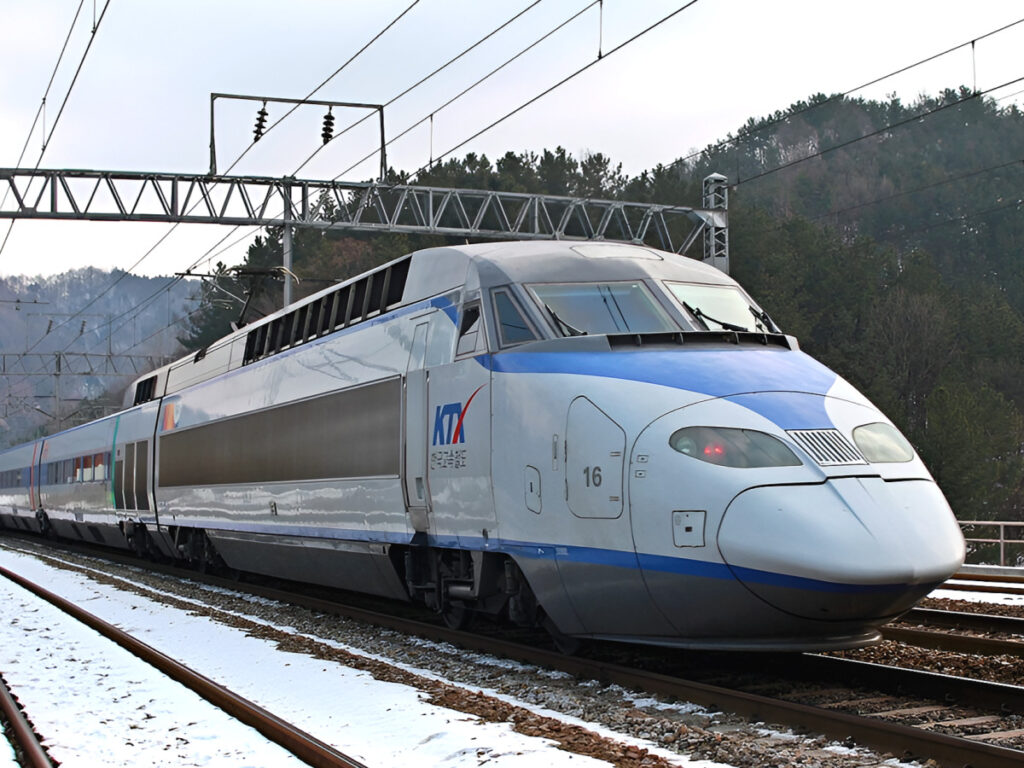 한국서 실력 갈고닦더니 "드디어 세계로"…'이곳' 국민들 홀딱 반한 이유 1 철도