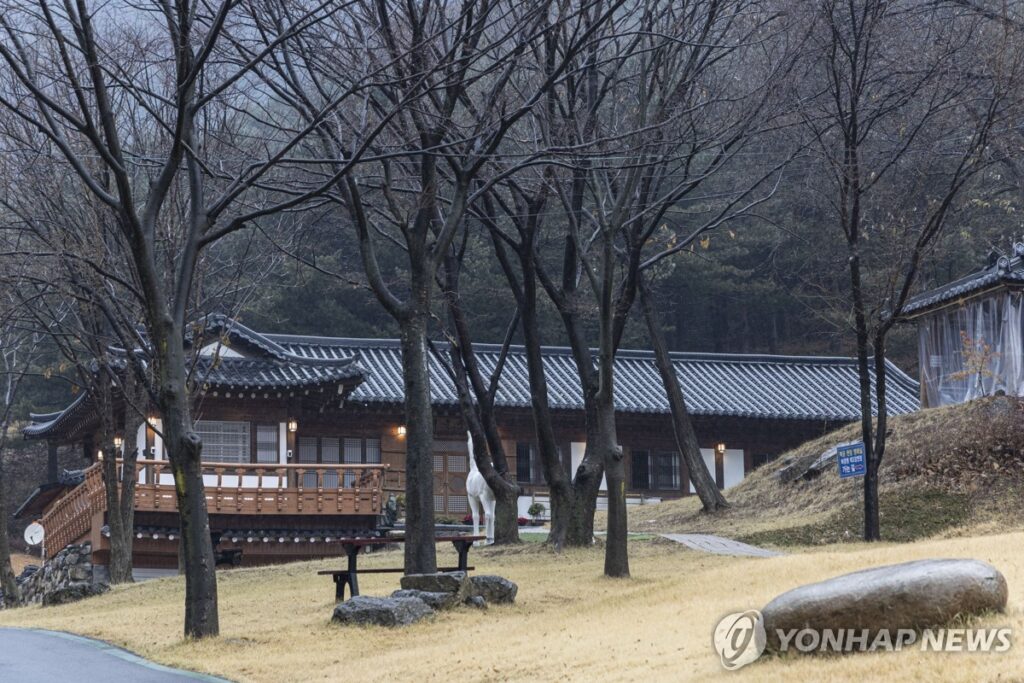 “매월 국민에게 150만원 지급?” ’하늘궁 총재’…이번 선거 모습 감춘 이유가 2 하늘궁 총재