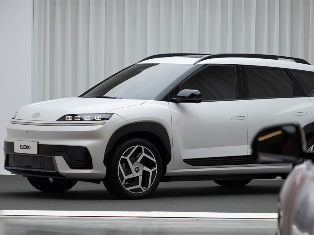 중국스러워진 '현대차'…신차 디자인 공개되자 모두들 '갸우뚱' 3 Beijing Hyundai ELEXIO unveiled (3)