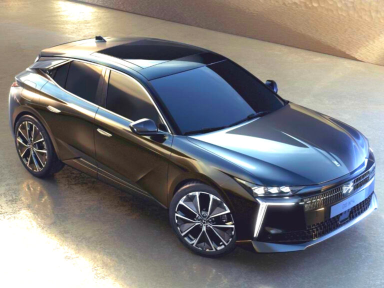 DS Automobile DS N4 unveiled