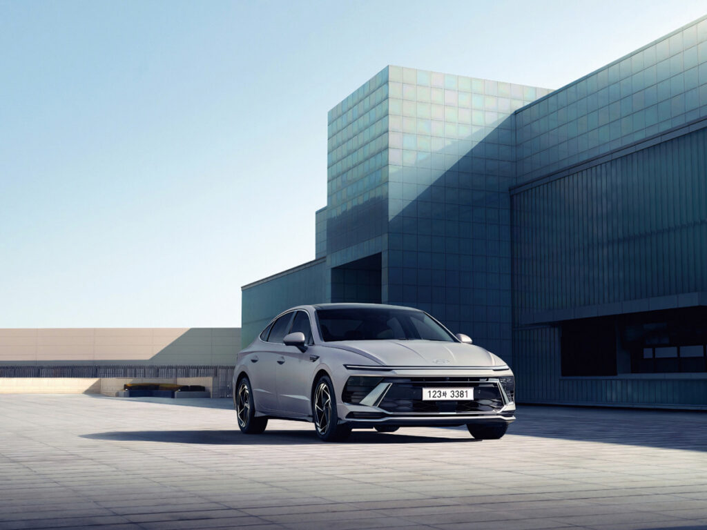 2천만 원대로 떨어진 '국민 중형 세단'…망설이던 소비자들 지금이 '기회' 5 Hyundai Sonata 2025 April Discounts (5)